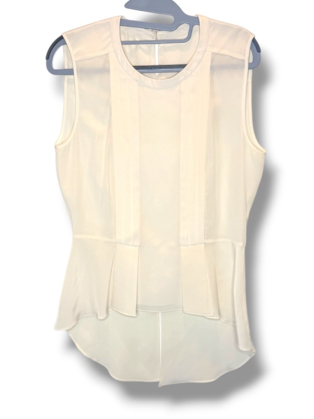 White Fitted High-Low Two-Button Sleeveless Top Small